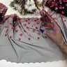 Вышивка на сетке сердечки 26 см 1